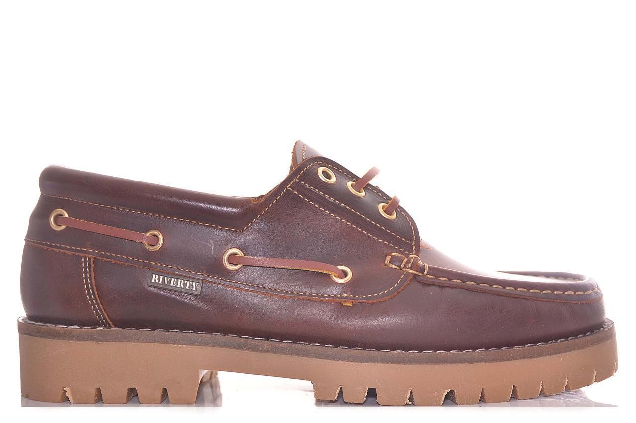 ZAPATO NAUTICO DE PIEL MARRON PARA HOMBRE SUELA BEIGE DE RIVERTY