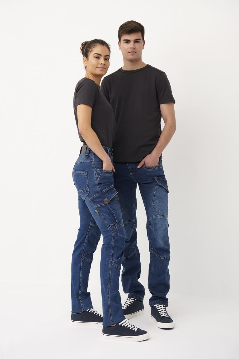 PANTALÓN DENIM SLIM FIT